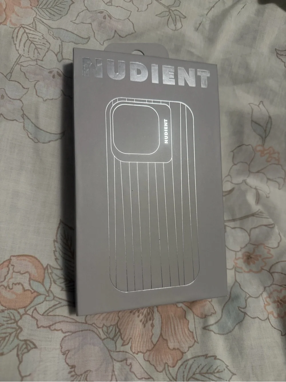 Nudient Bold Case for iPhone 16 Pro in Aura Blue